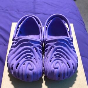 CROCS Kids Purple Sandals